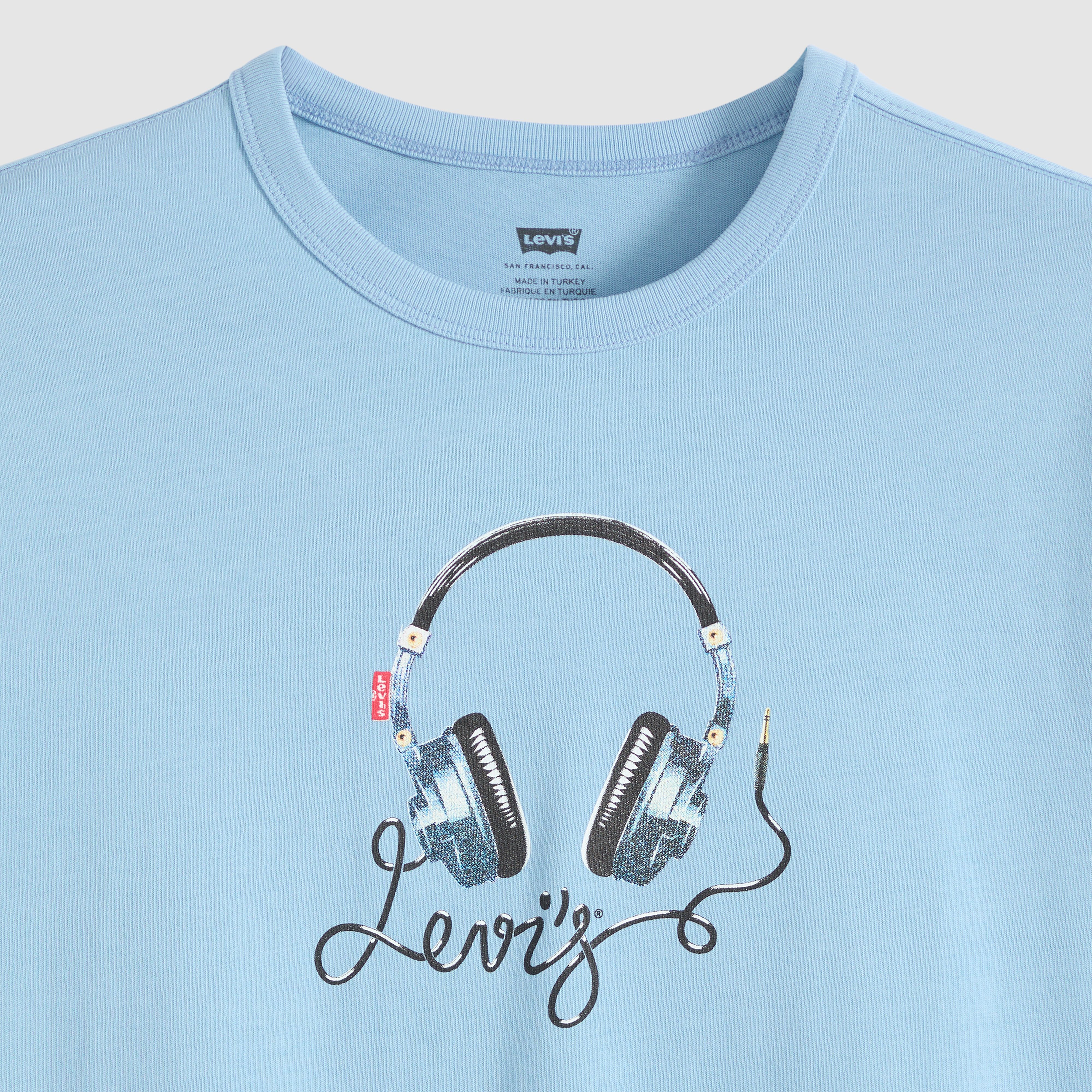 Graphic Vintage Tee 6