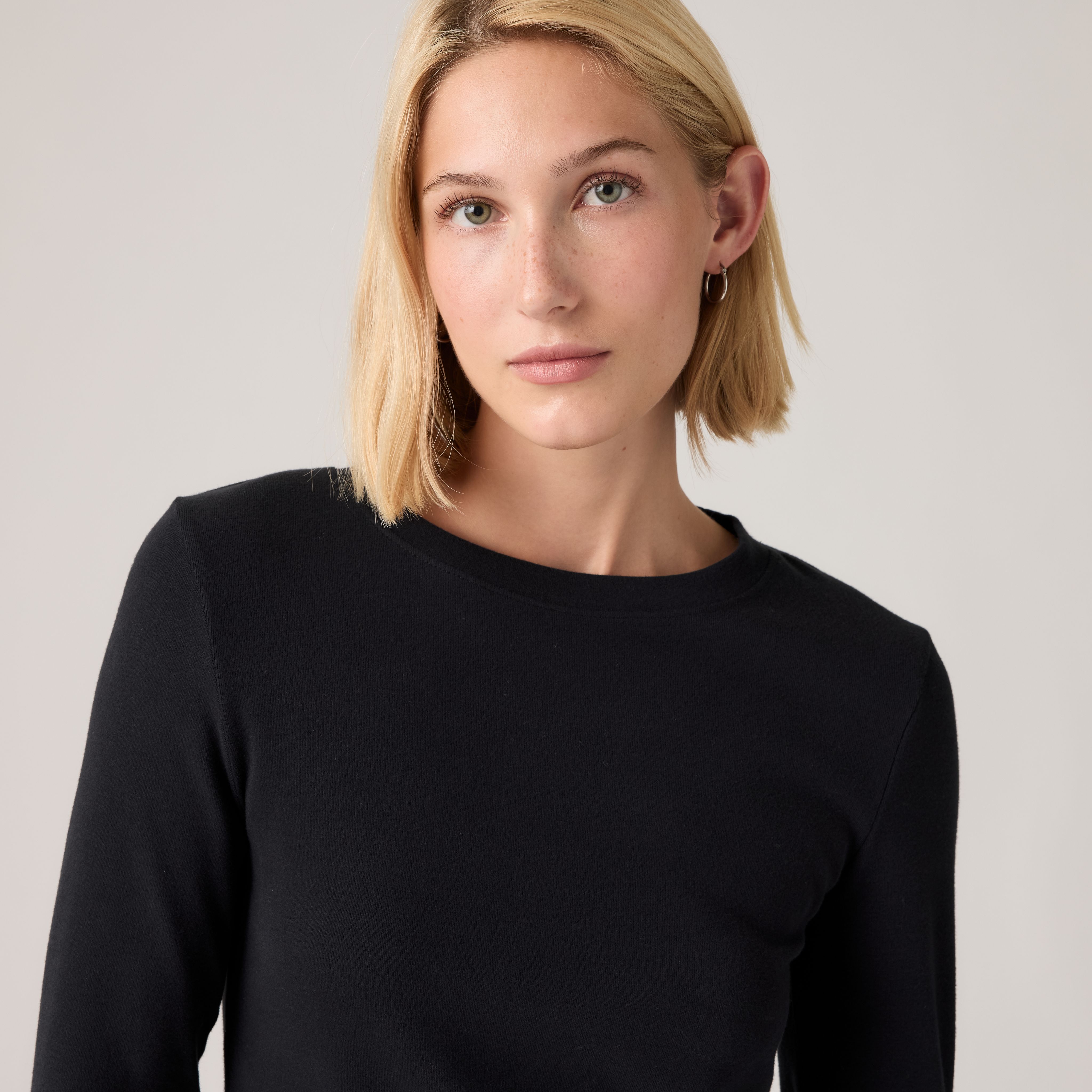 Essential Long-Sleeve Baby Tee 2