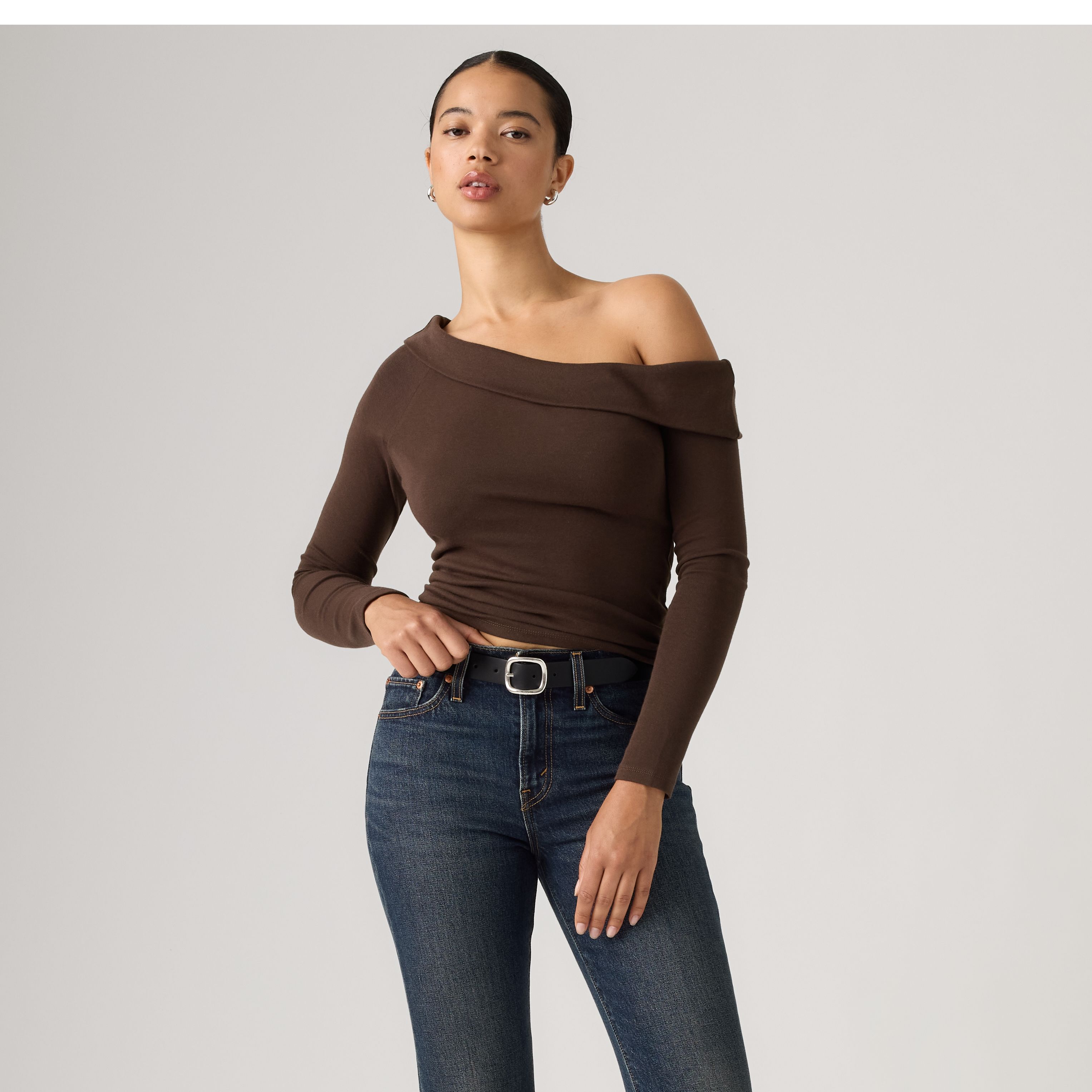Clara Off-Shoulder Long-Sleeve Top 3