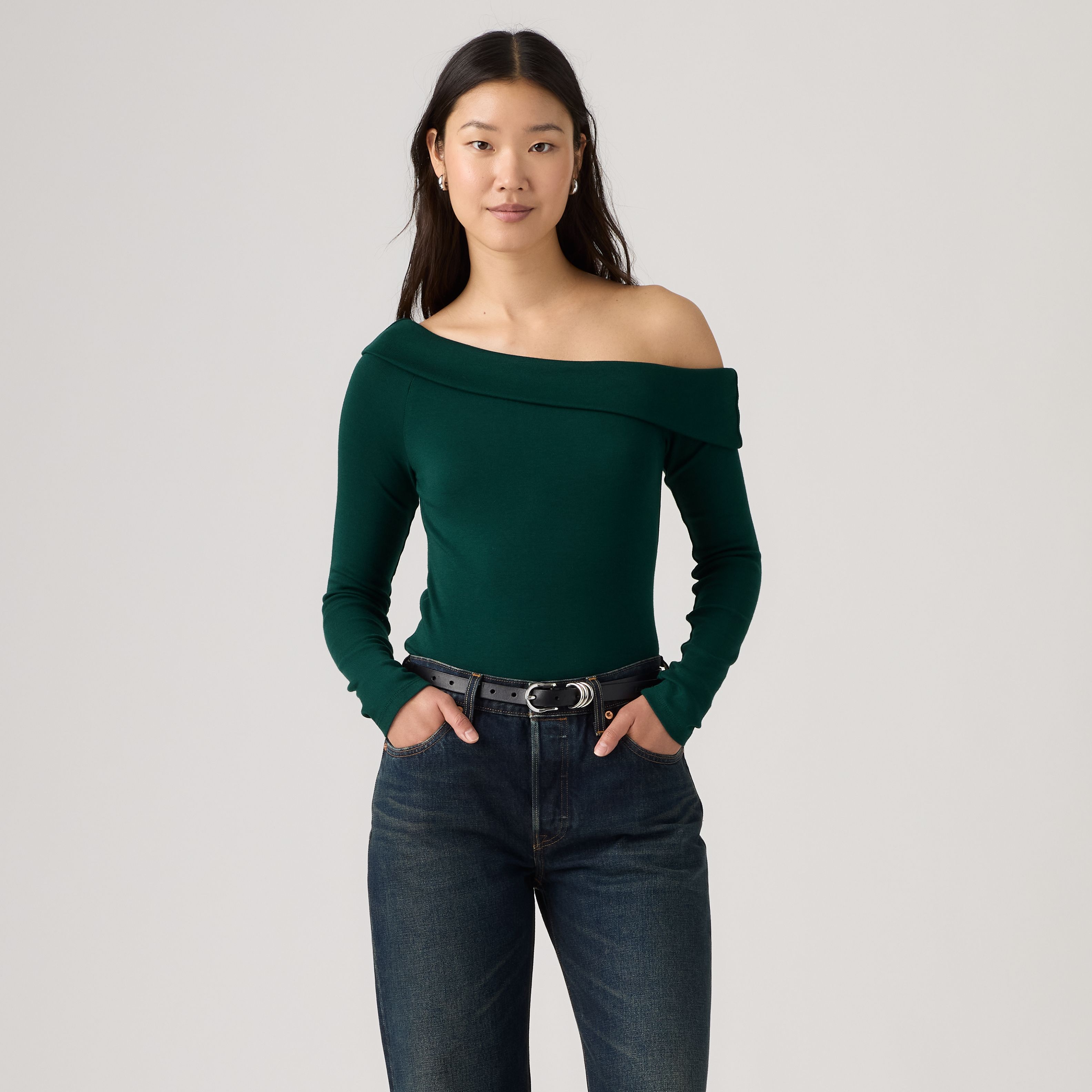 Clara Off-Shoulder Long-Sleeve Top 3