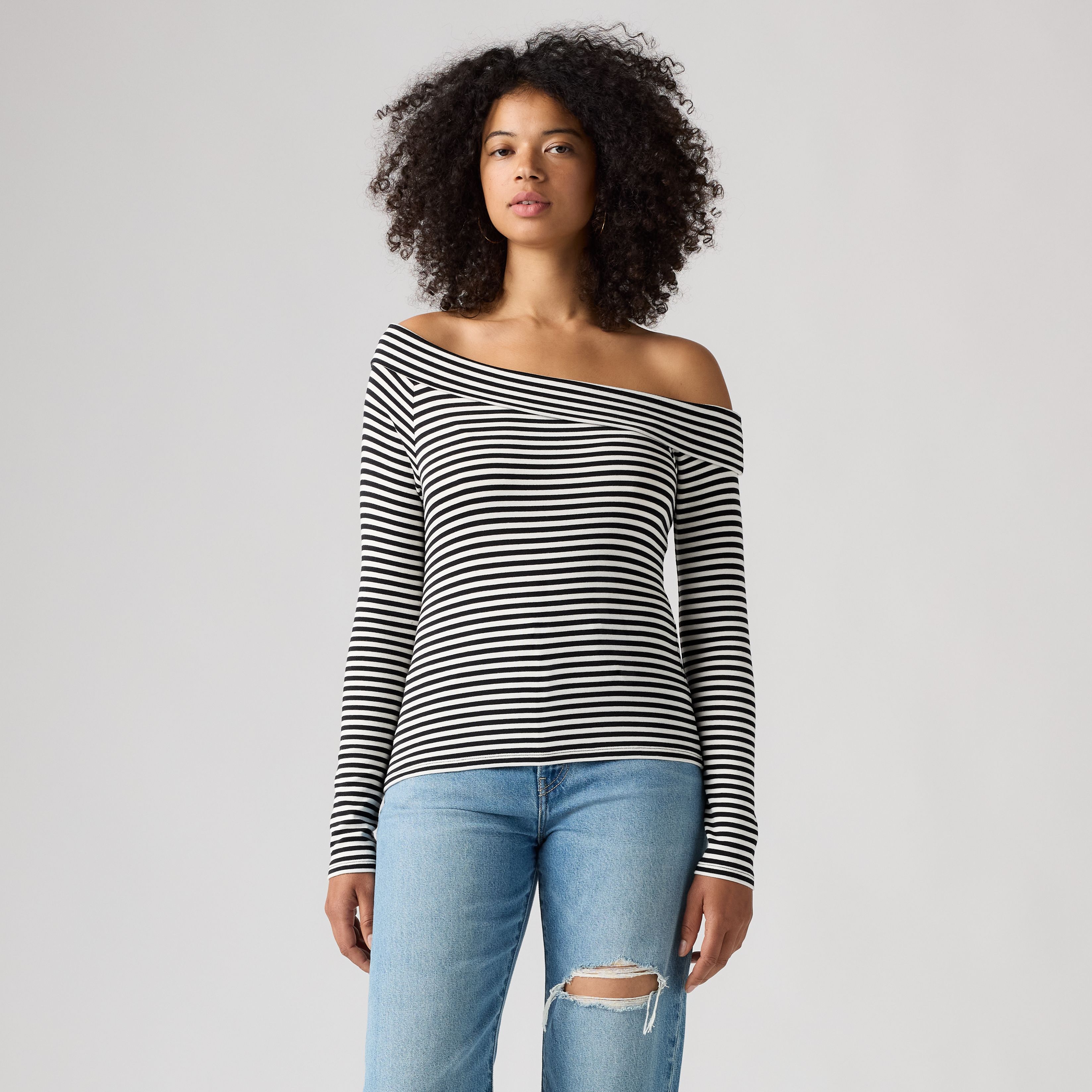 Clara Off-Shoulder Long-Sleeve Top 3