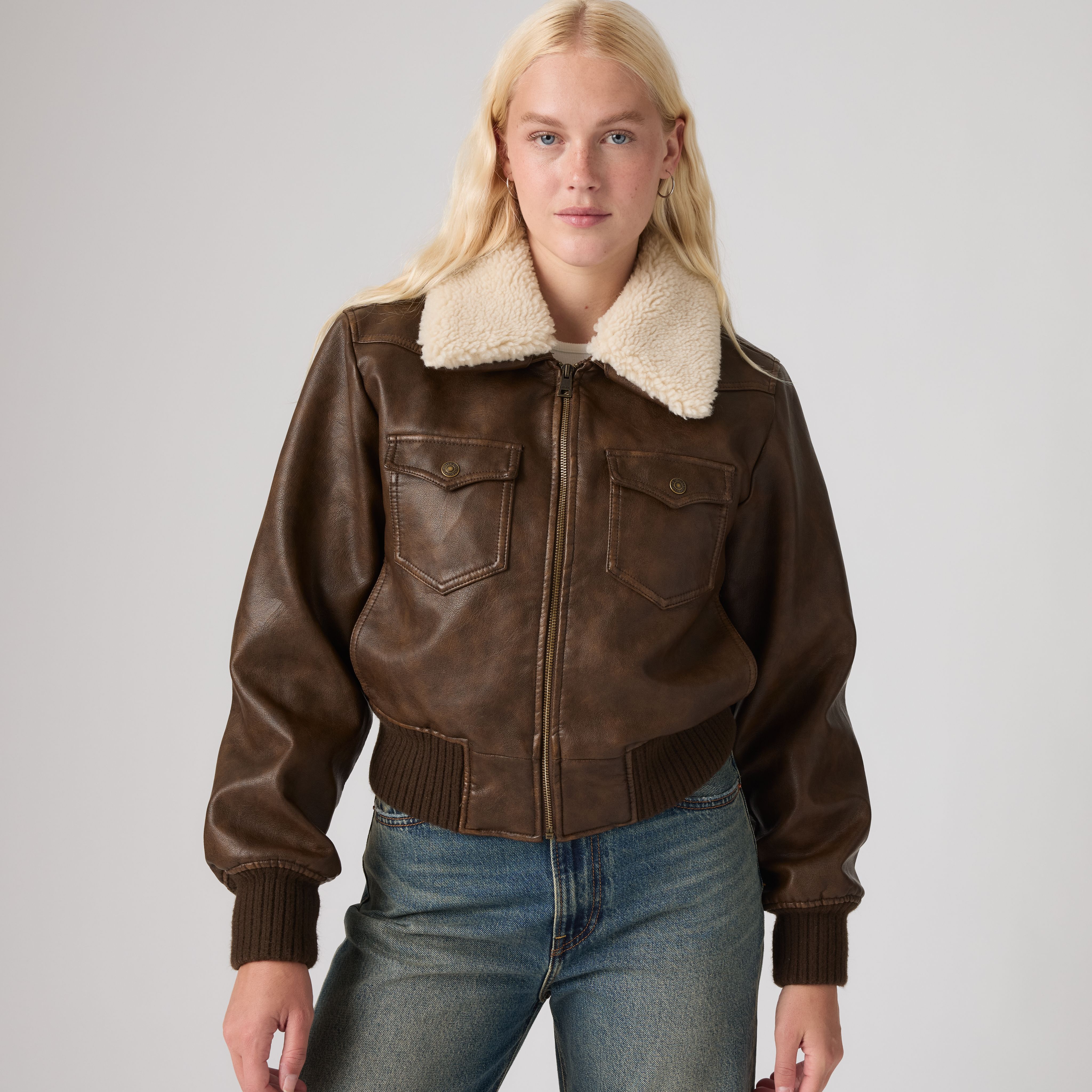 Женская куртка Levi's Cropped Western Bomber