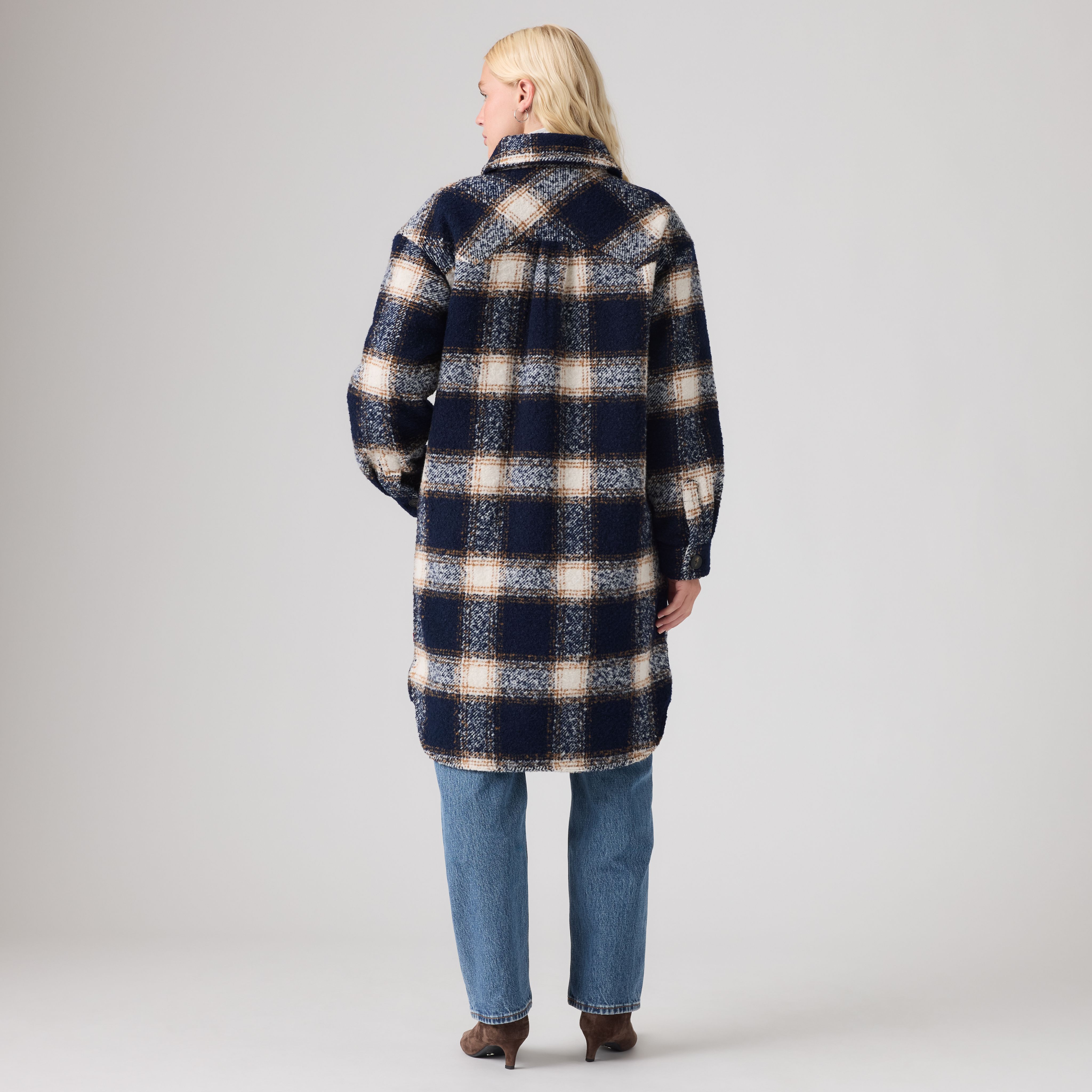 Женские куртки Levi's Western Long Shacket — фото 4