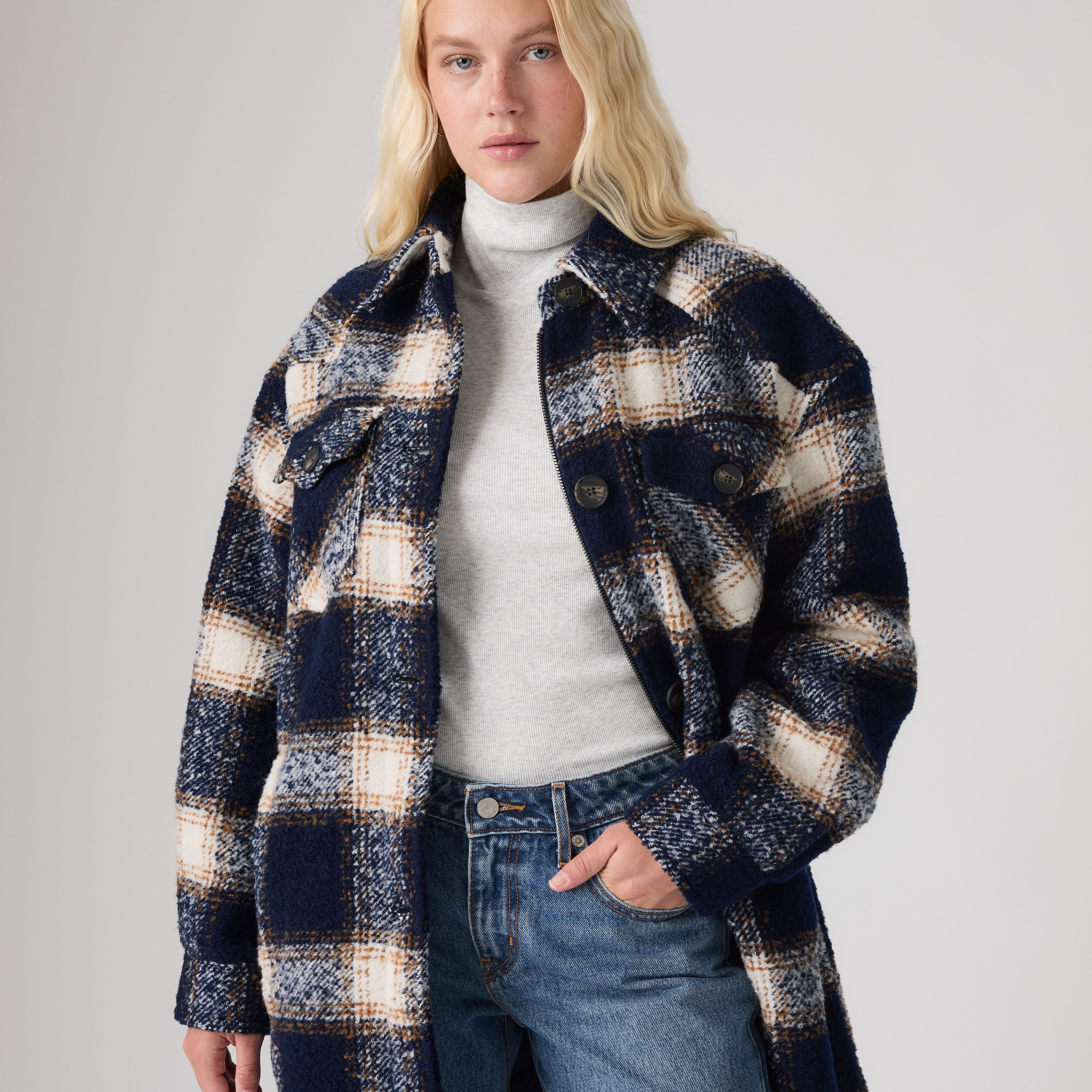 Женские куртки Levi's Western Long Shacket — фото 2