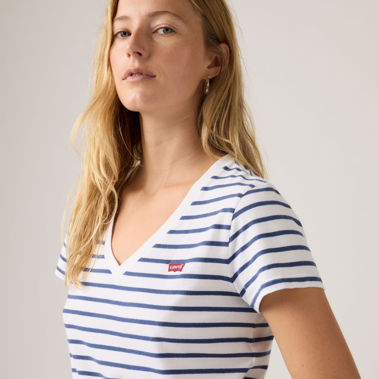 T-shirt col V Perfect 2