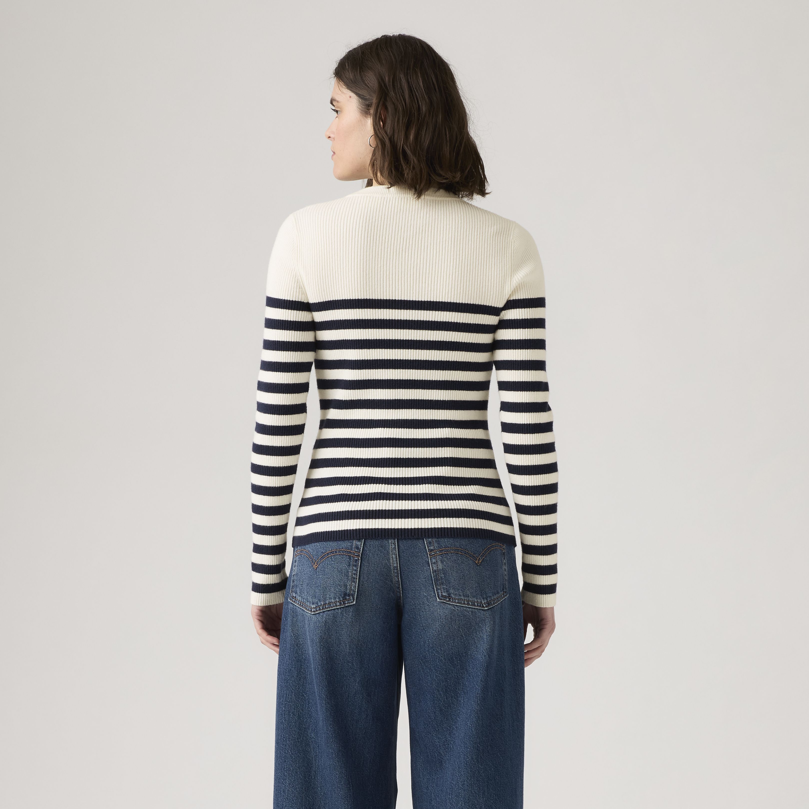 Crewneck Rib Sweater 3