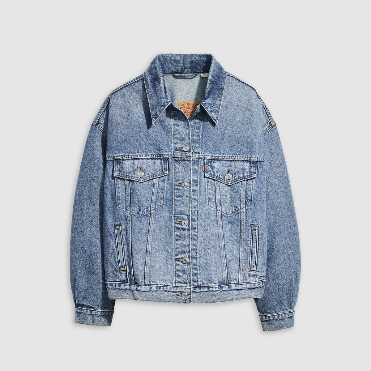 '90s Trucker Jacket (Plus Size) — Turning Heads - Light Wash