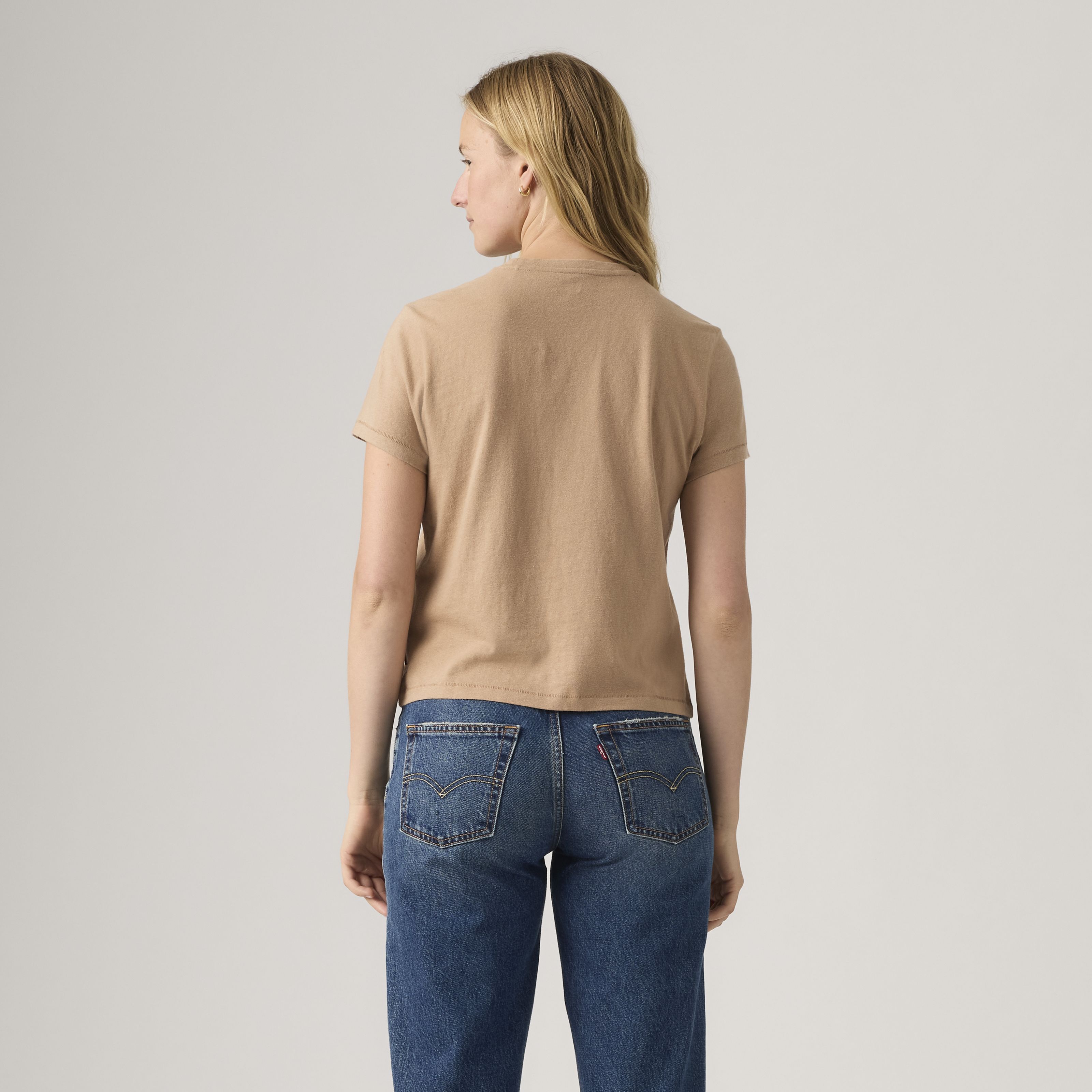 Graphic Classic Tee 3