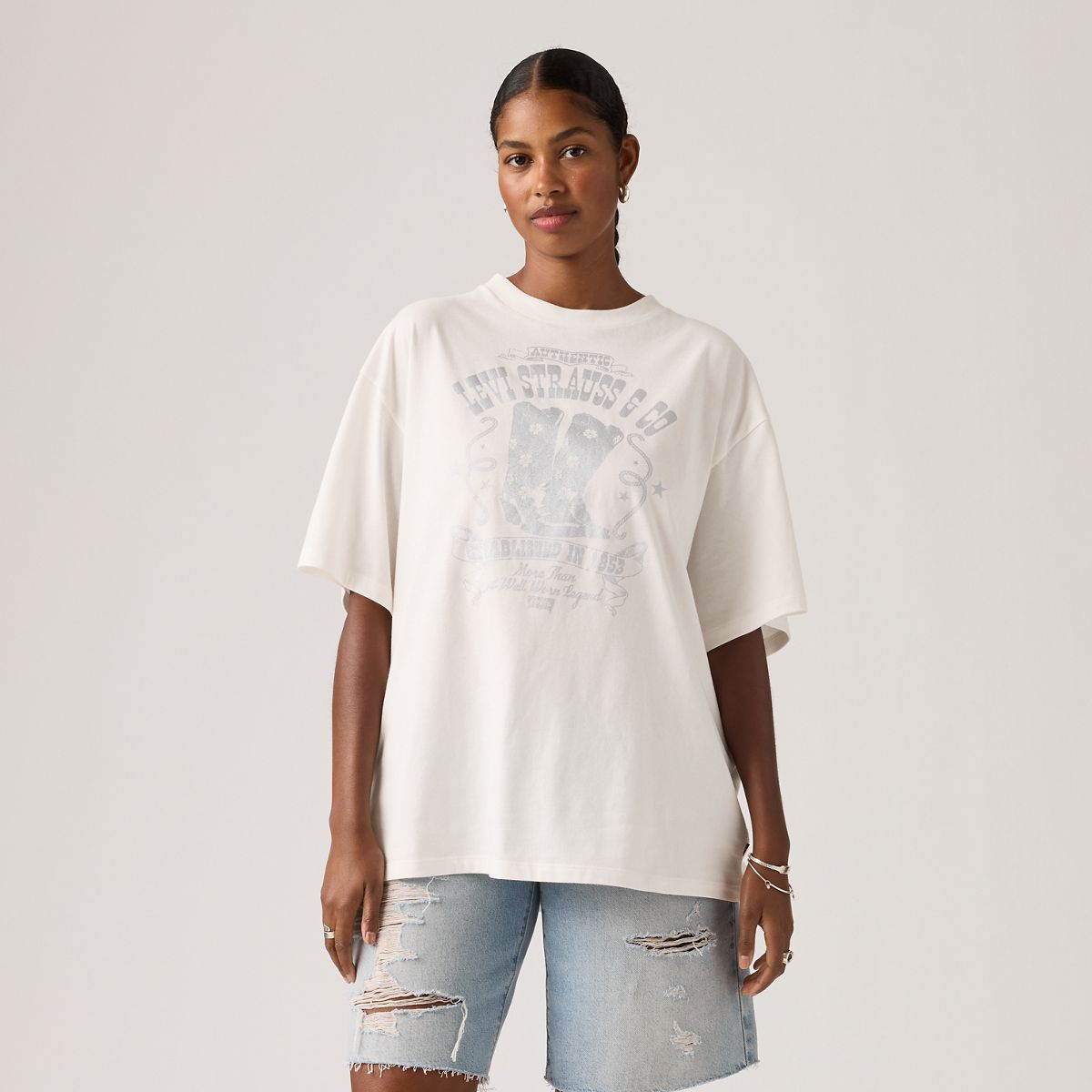 Graphic Logo Short Stack Tee — Shine Poster Daisy B - White