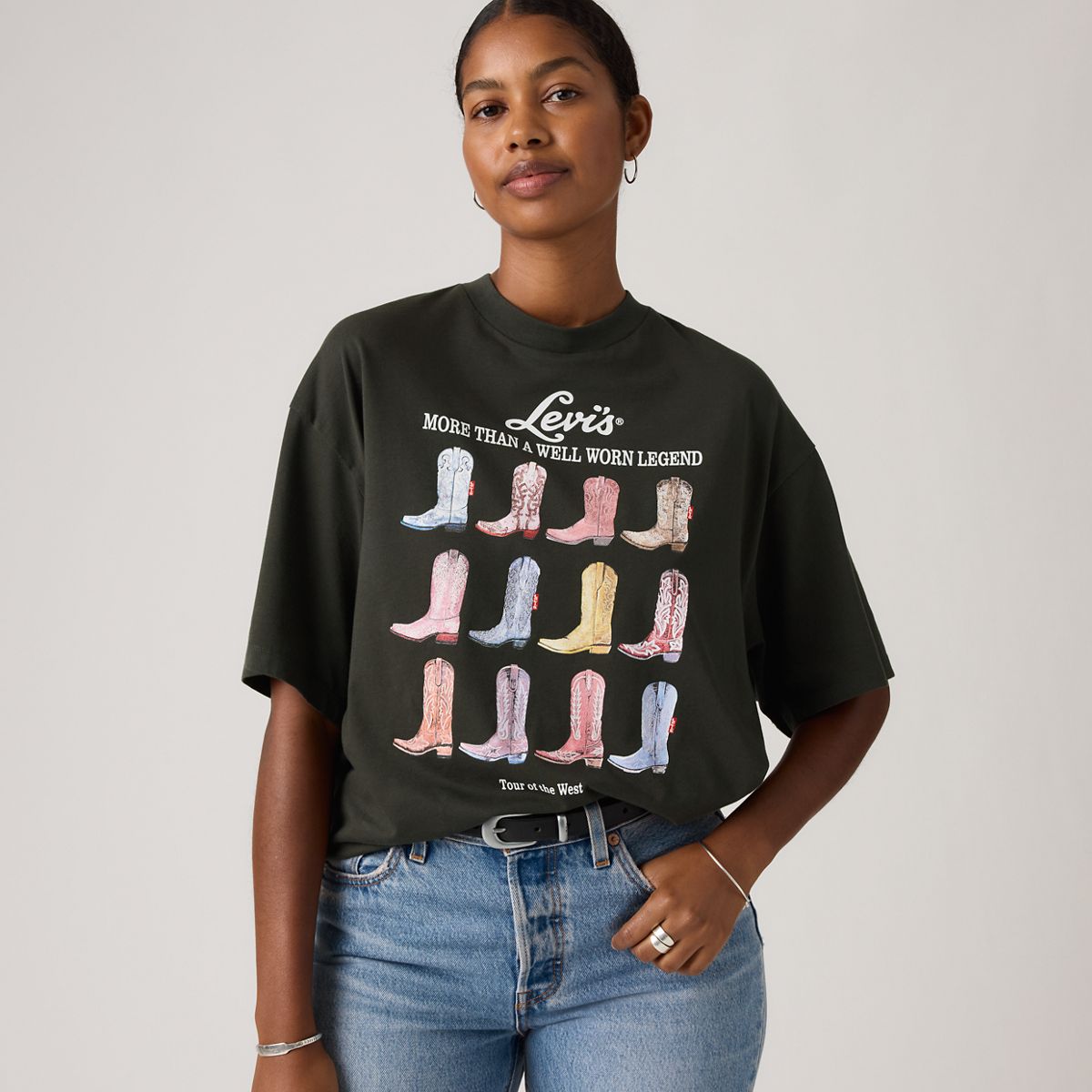 Graphic Logo Short Stack Tee — Tee All The Boots Pi - Black