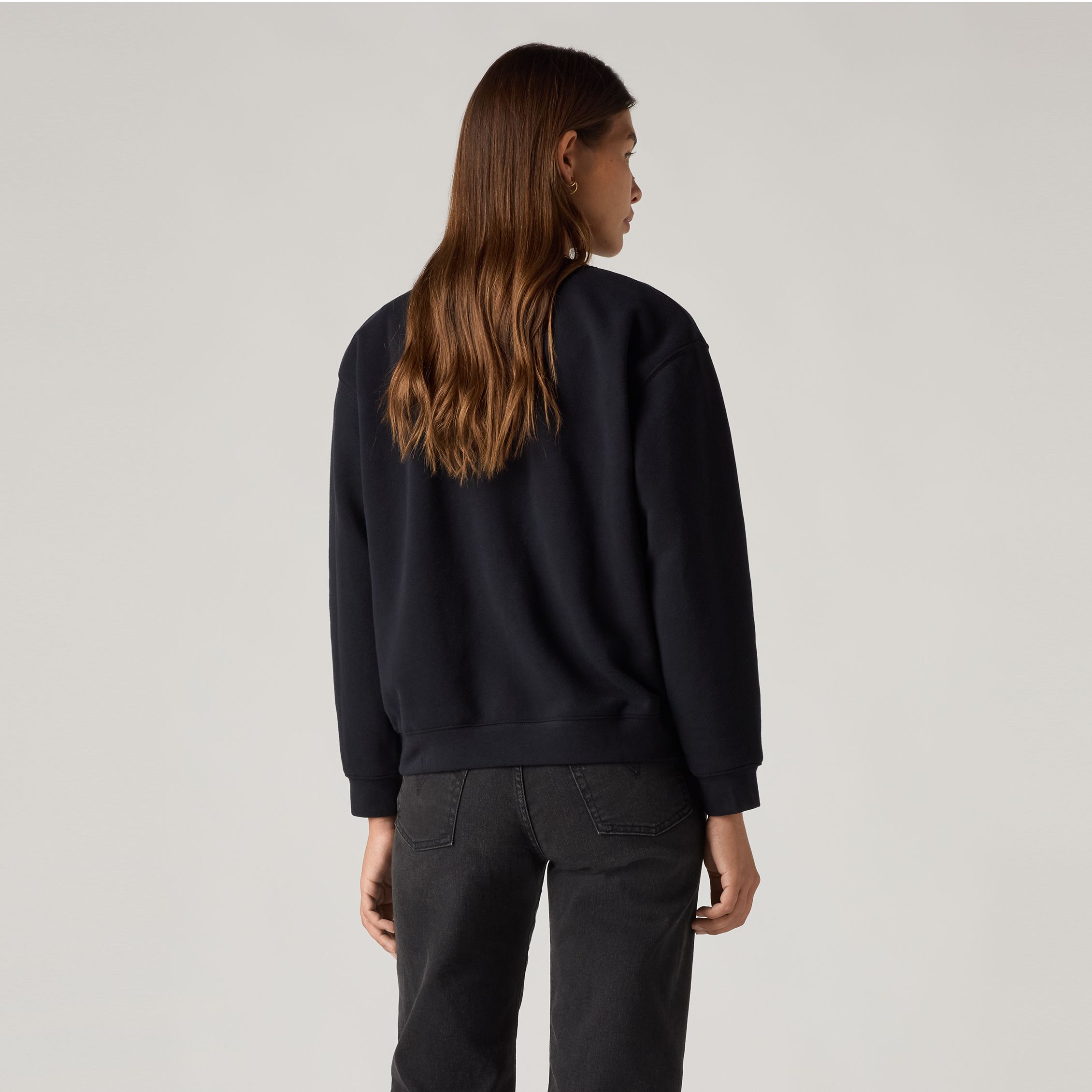 Everyday Sweatshirt 3