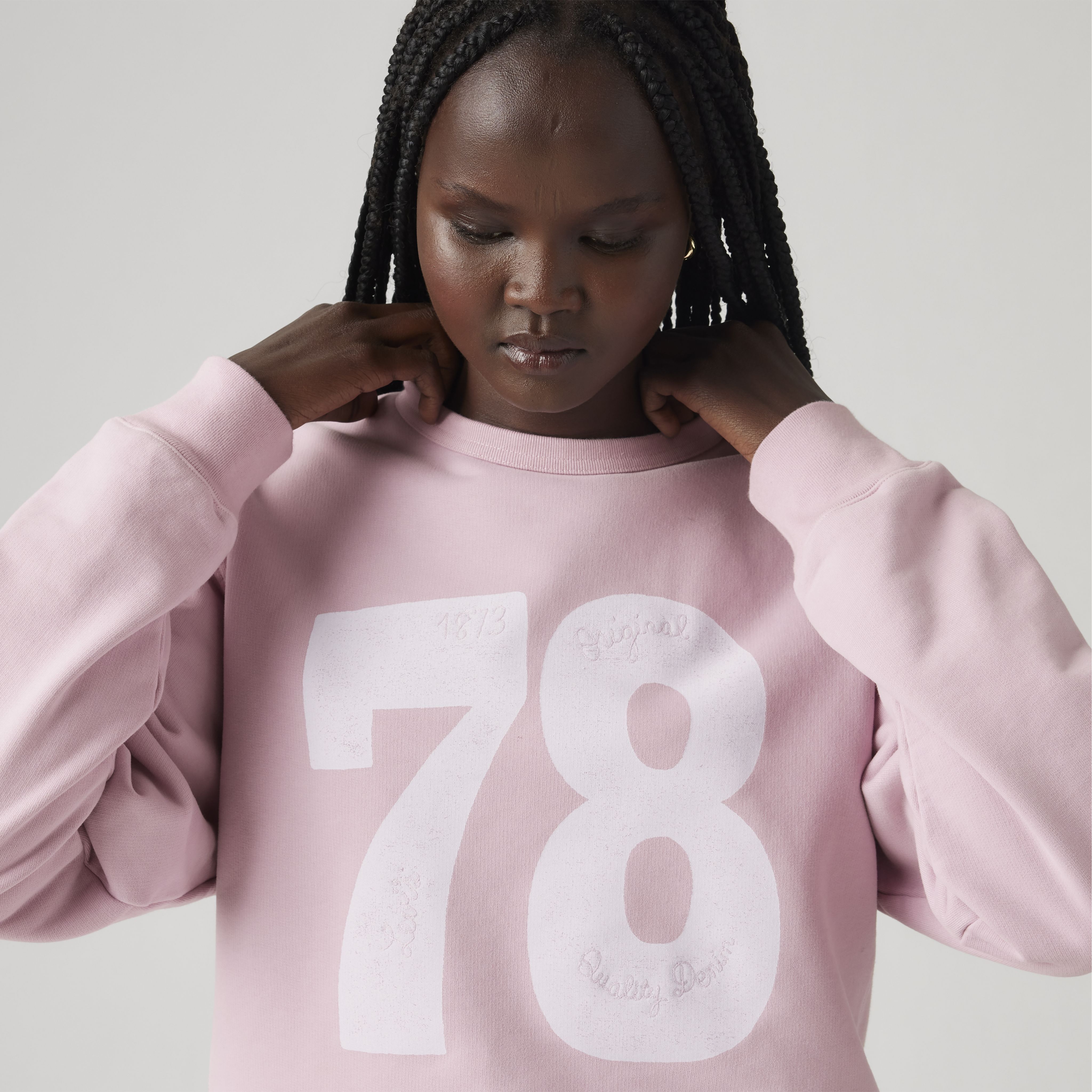 Graphic Heritage Crewneck Sweatshirt 2