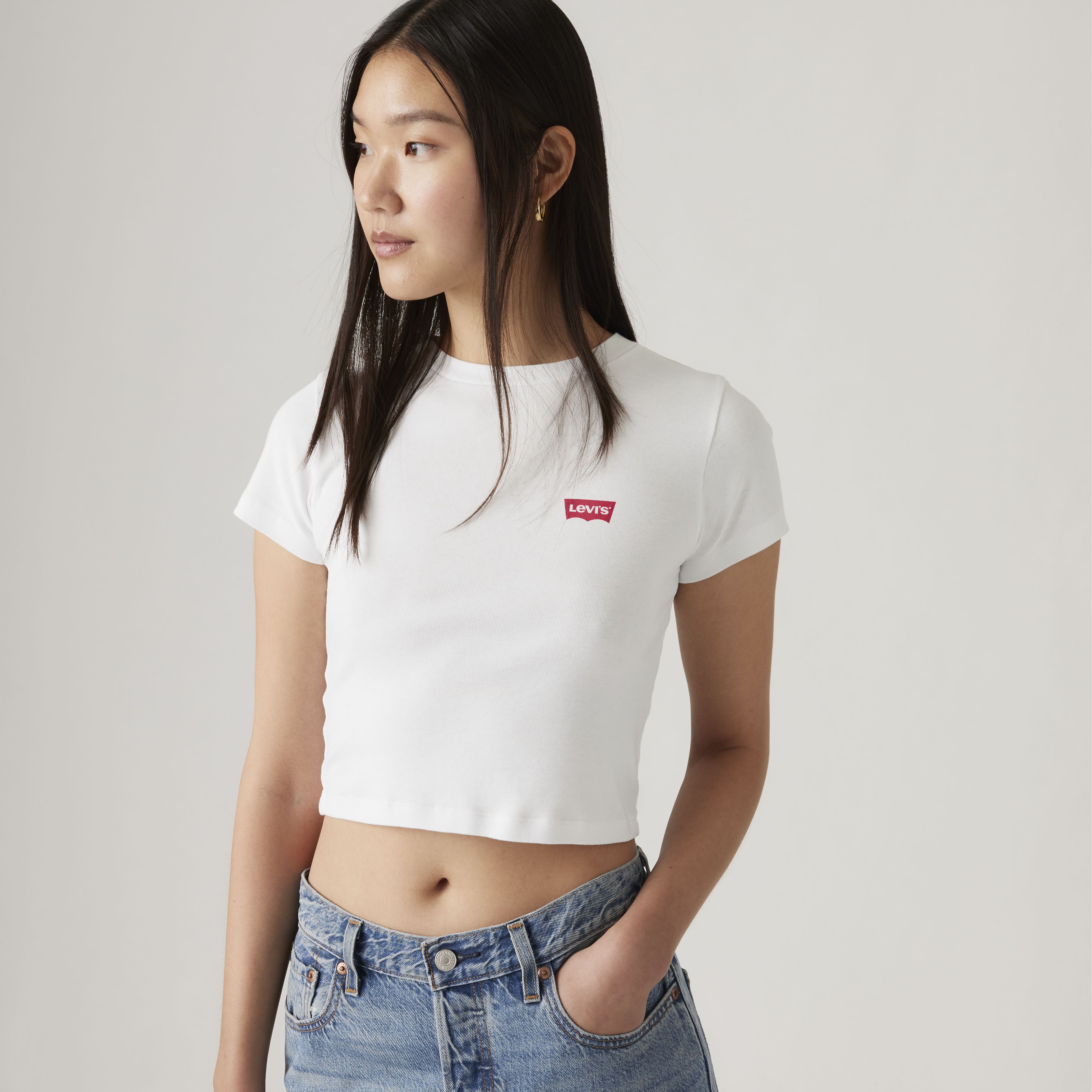 Essential Sporty Tee 1