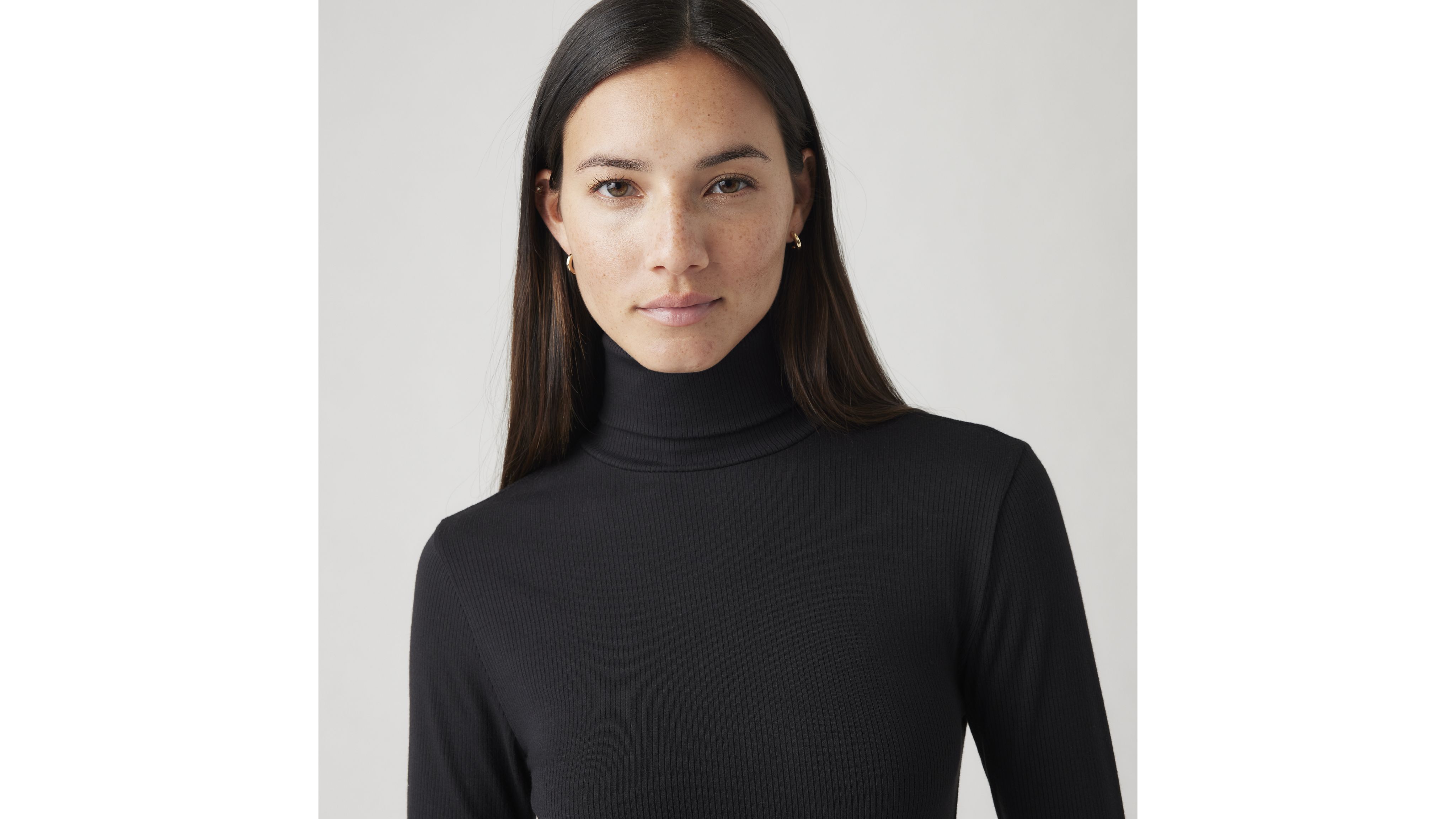 Dreamy Turtleneck Top 4