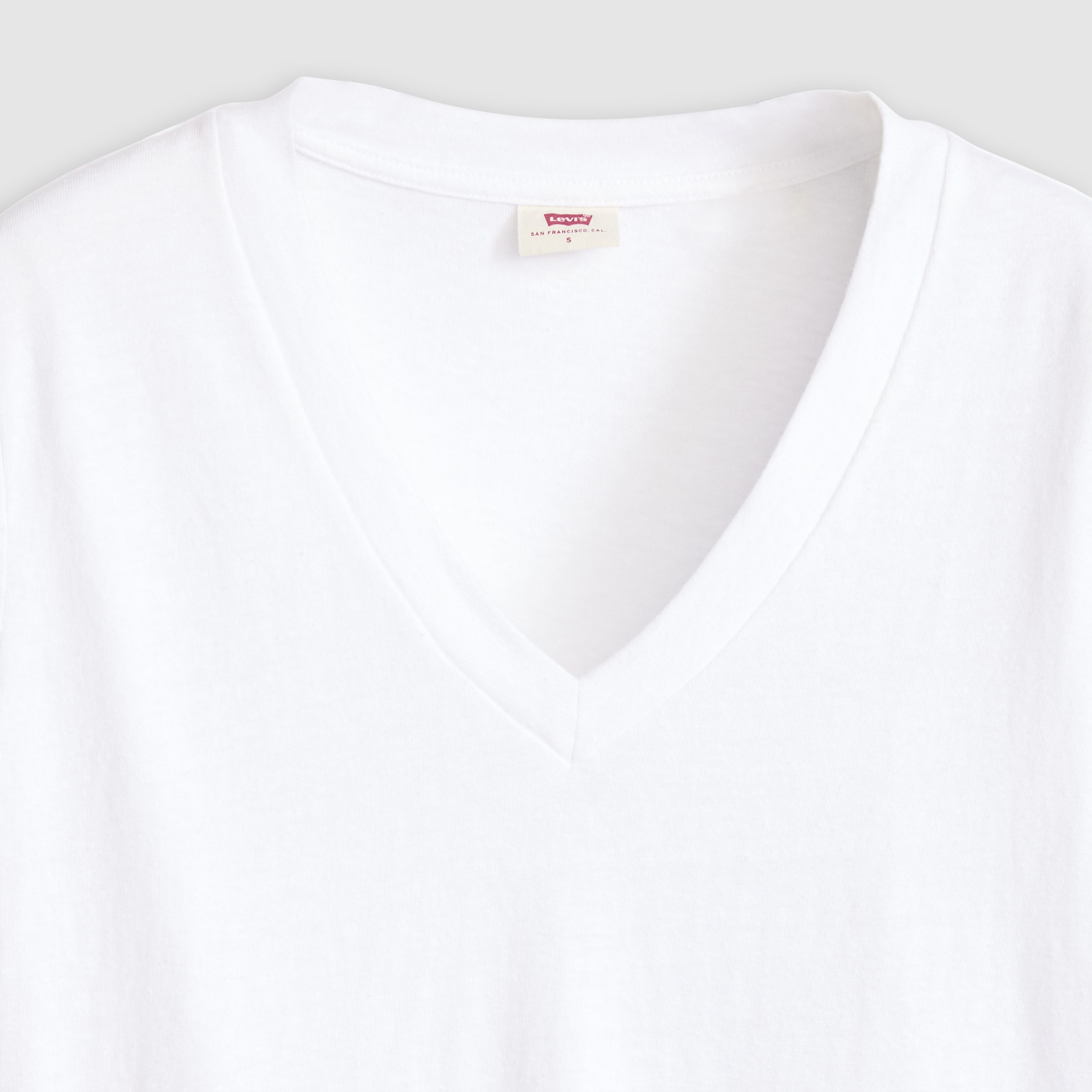 Boxy V-Neck Tee 6