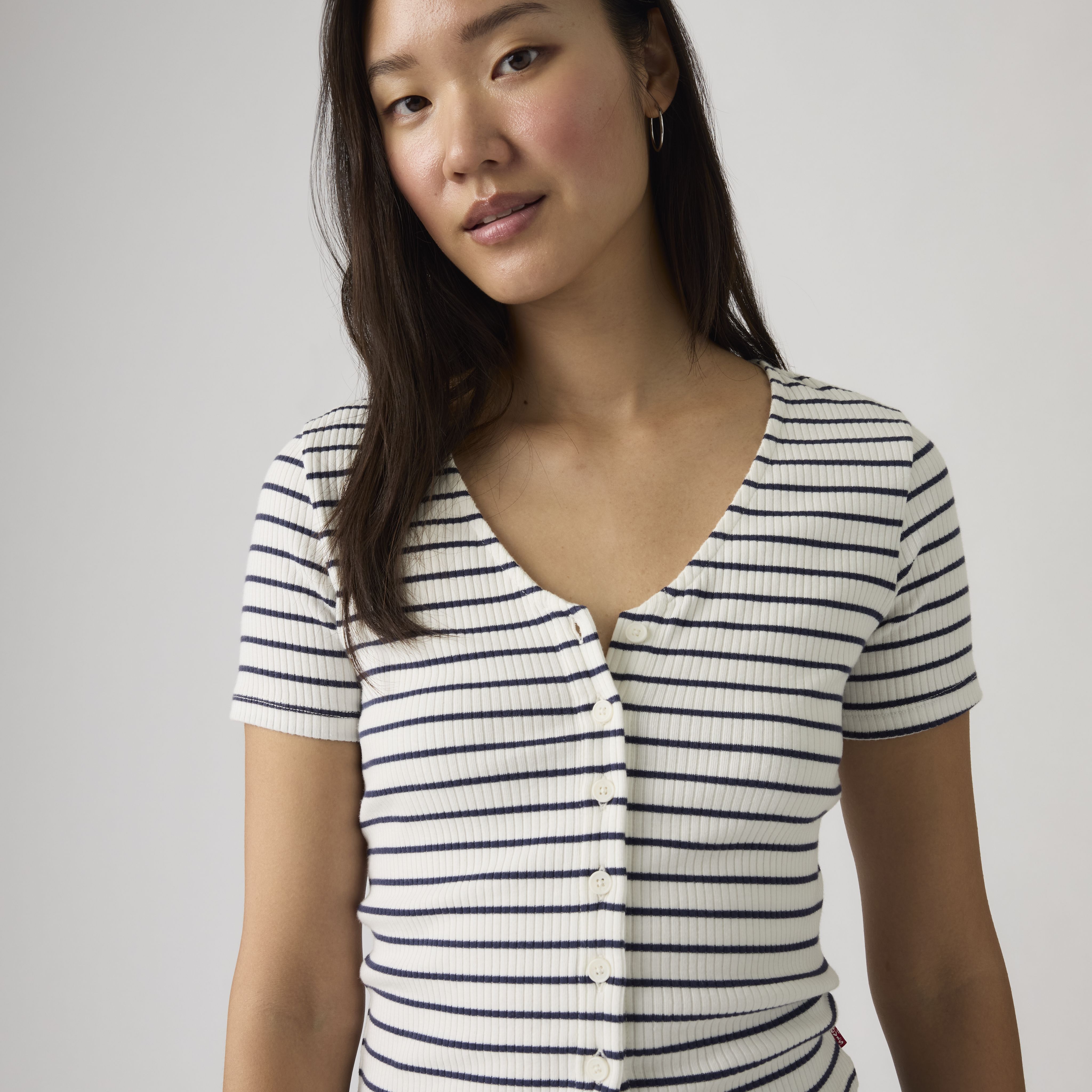 Muse Short-Sleeve Tee 2