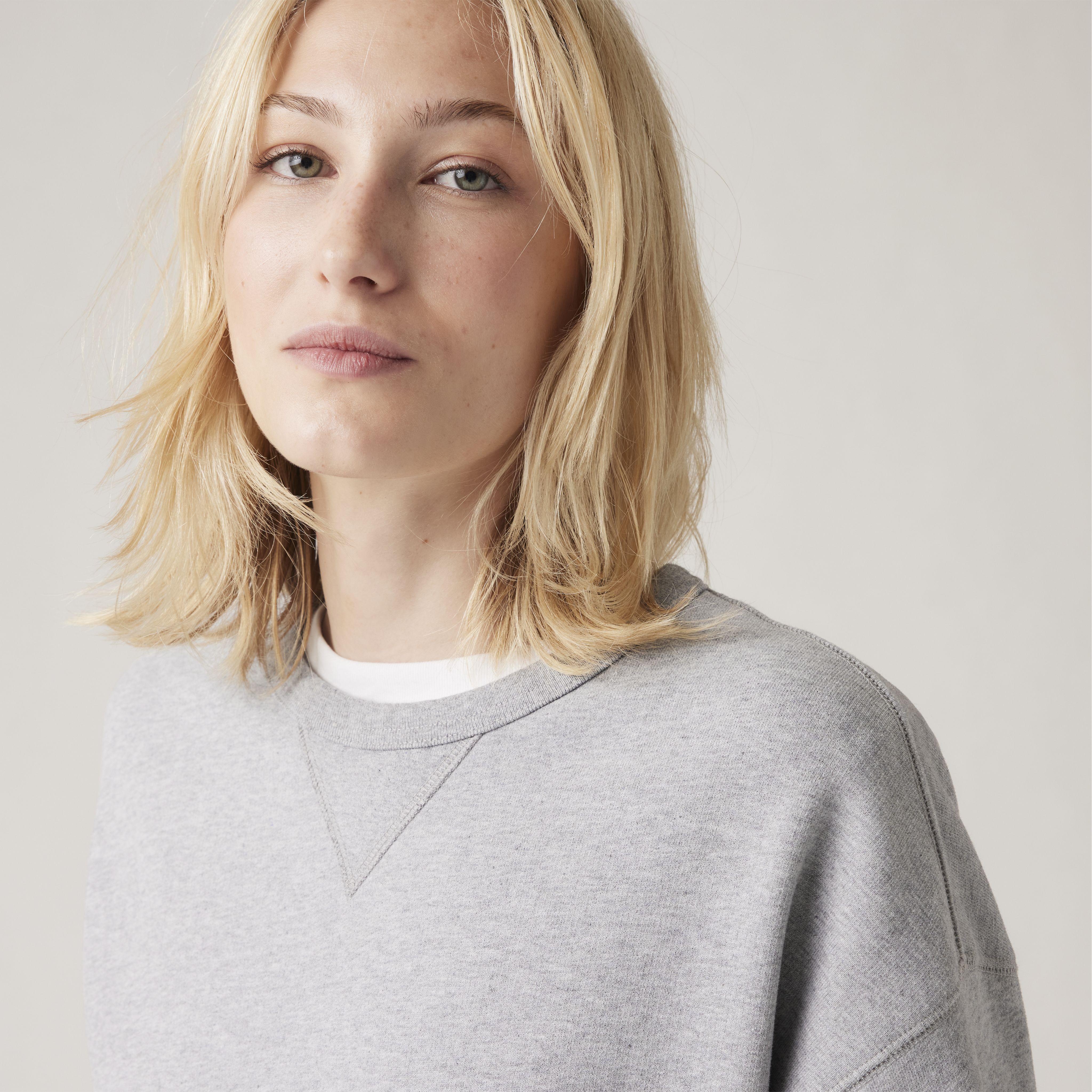 Heritage Crewneck Sweatshirt 4