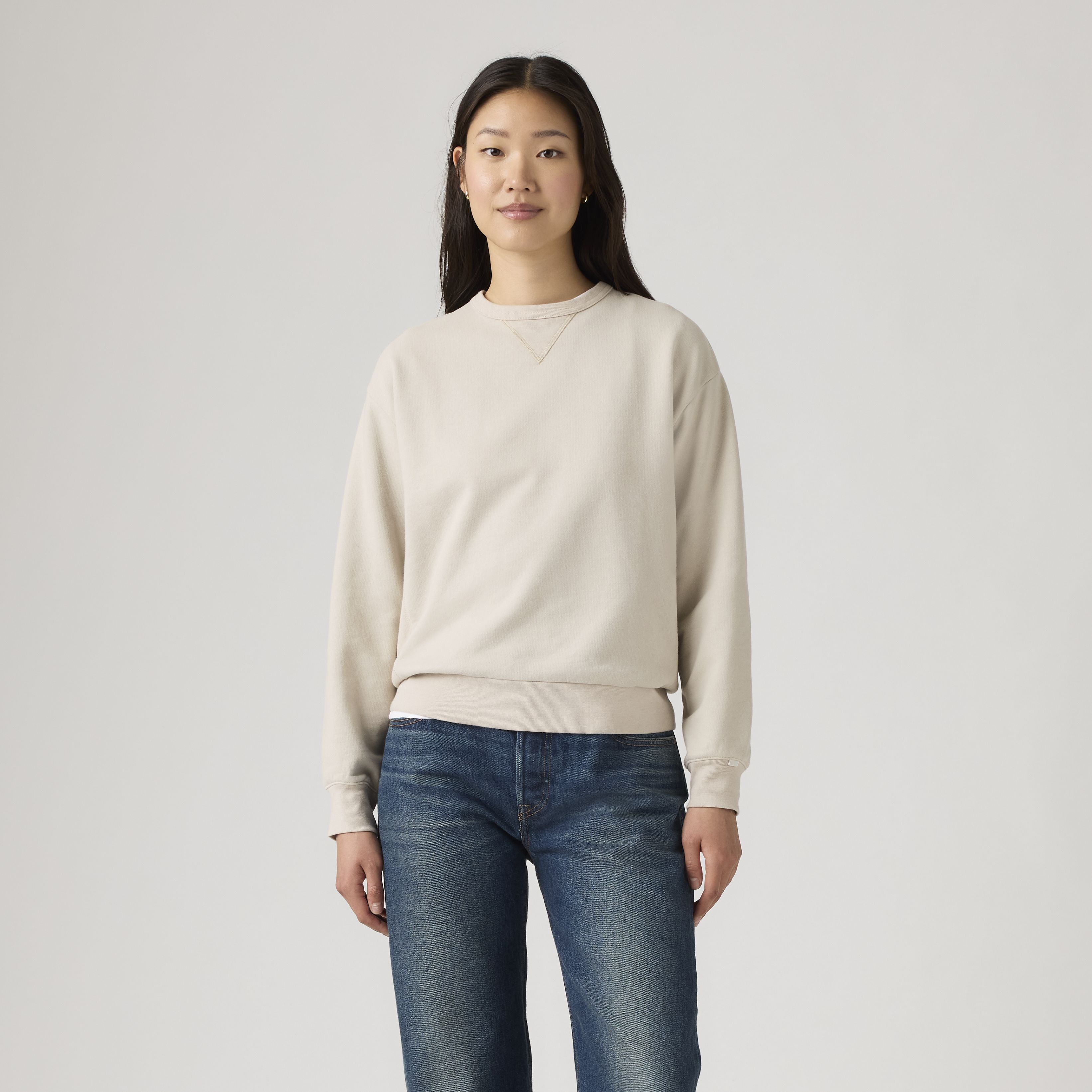 Heritage Crewneck Sweatshirt 11