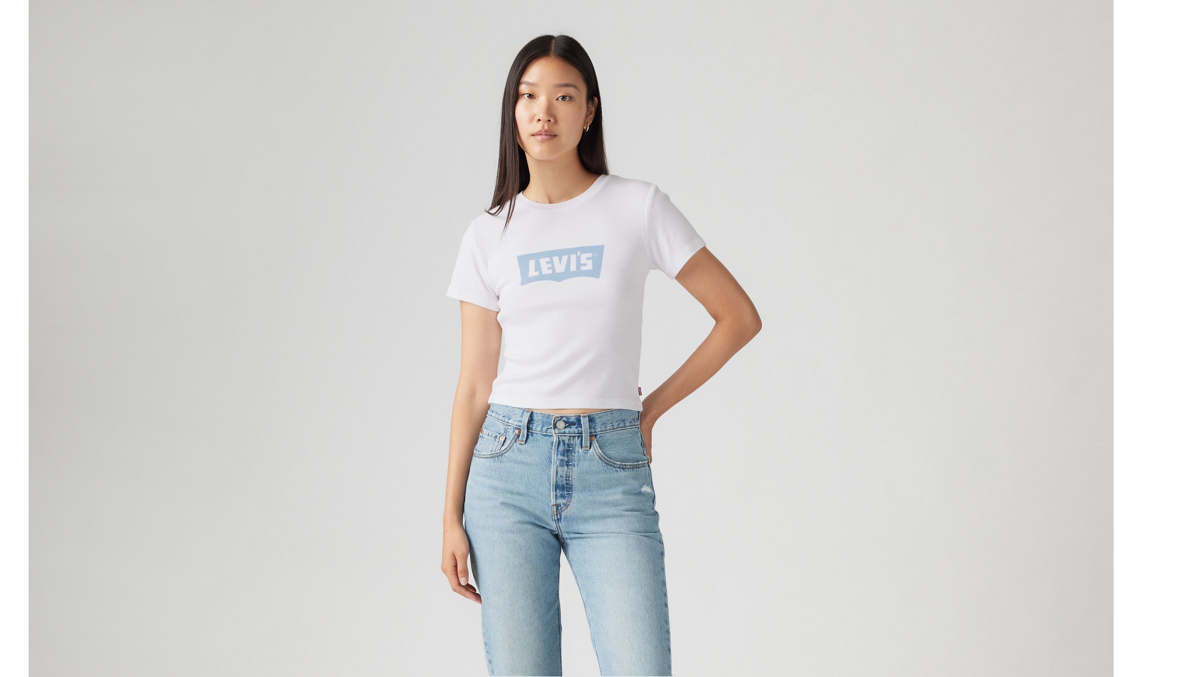 Graphic Essential Sporty T-Shirt 4