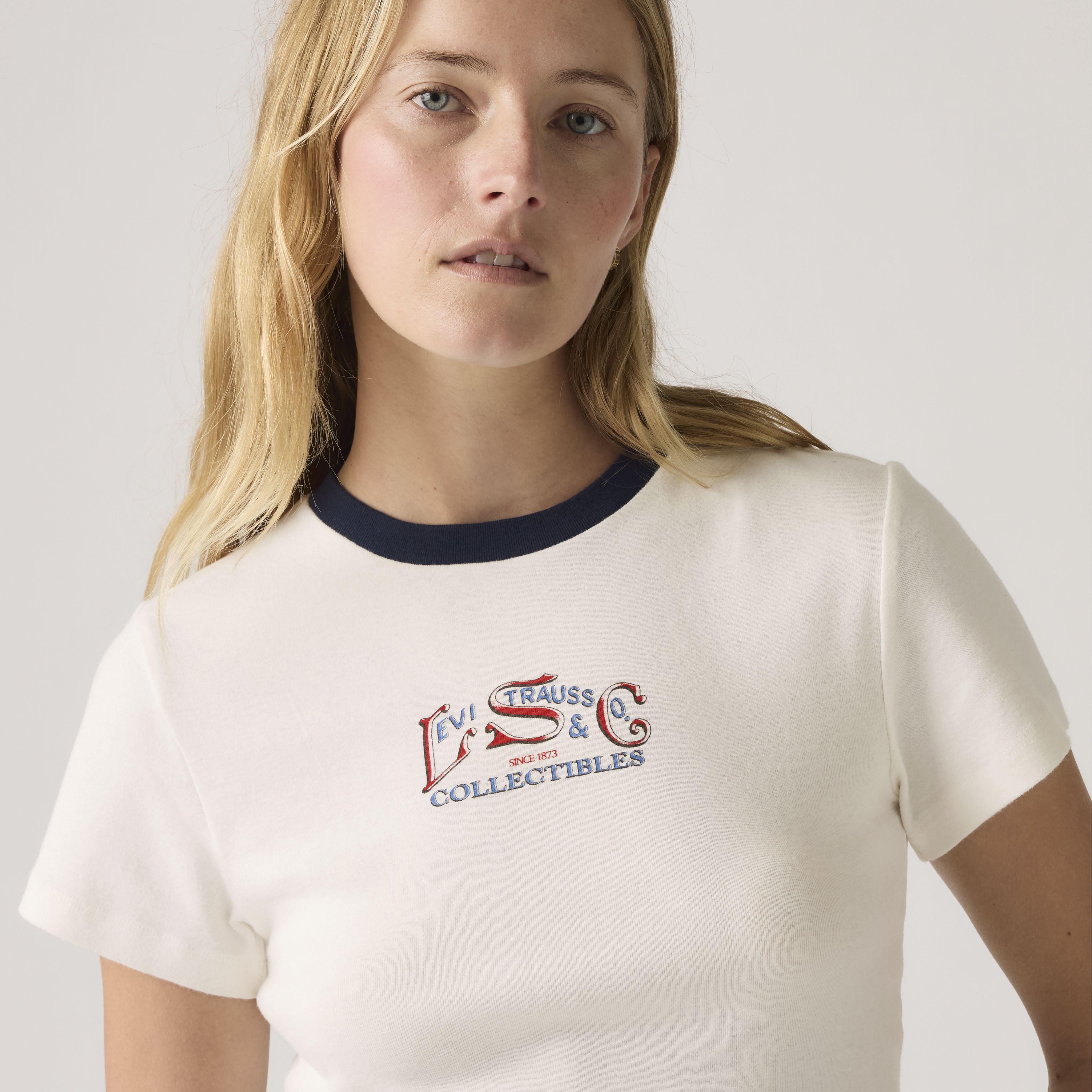 Graphic Logo Essential Sporty Tee 4