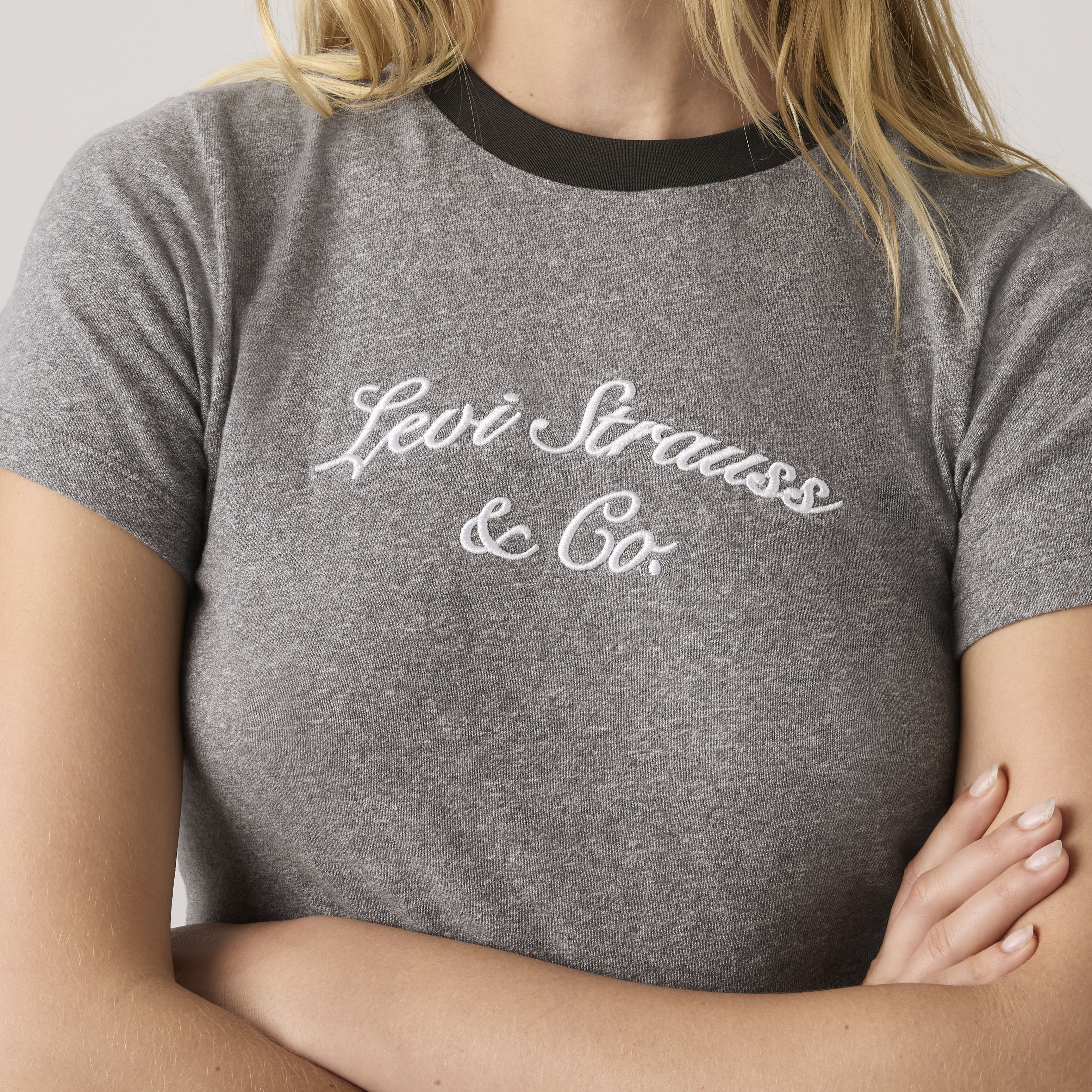 Graphic Essential Sporty Tee 2