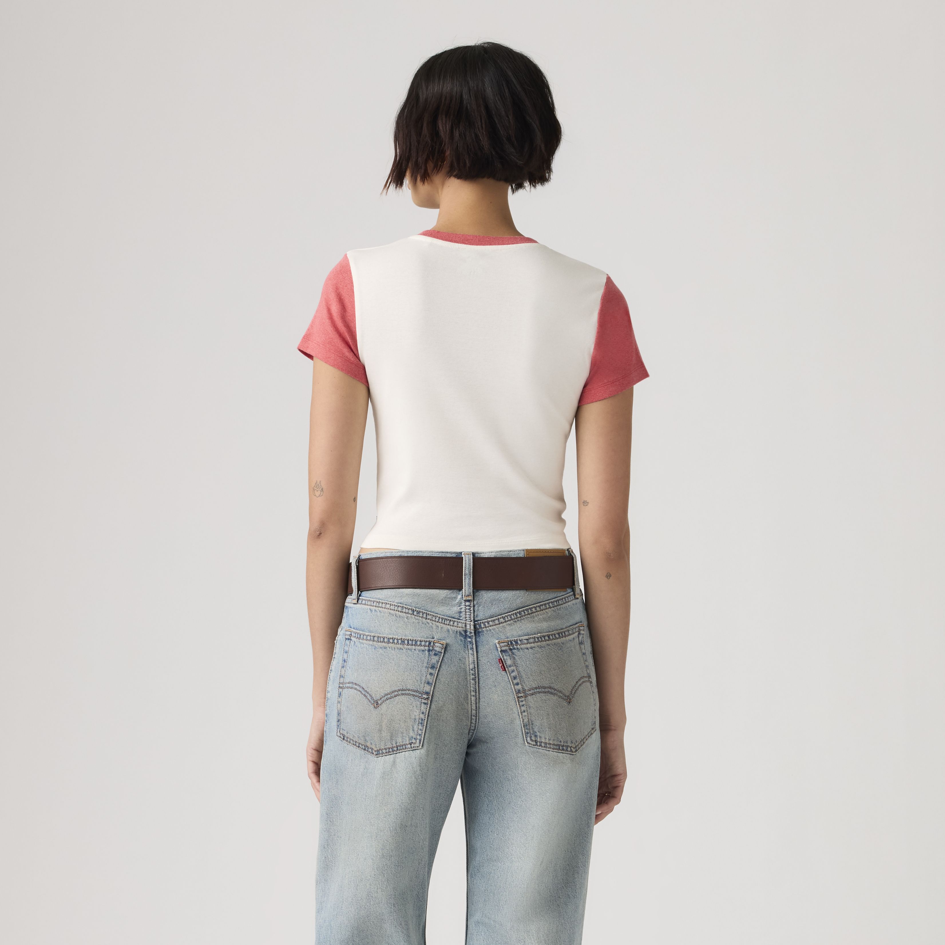 Graphic Essential Sporty Tee 4