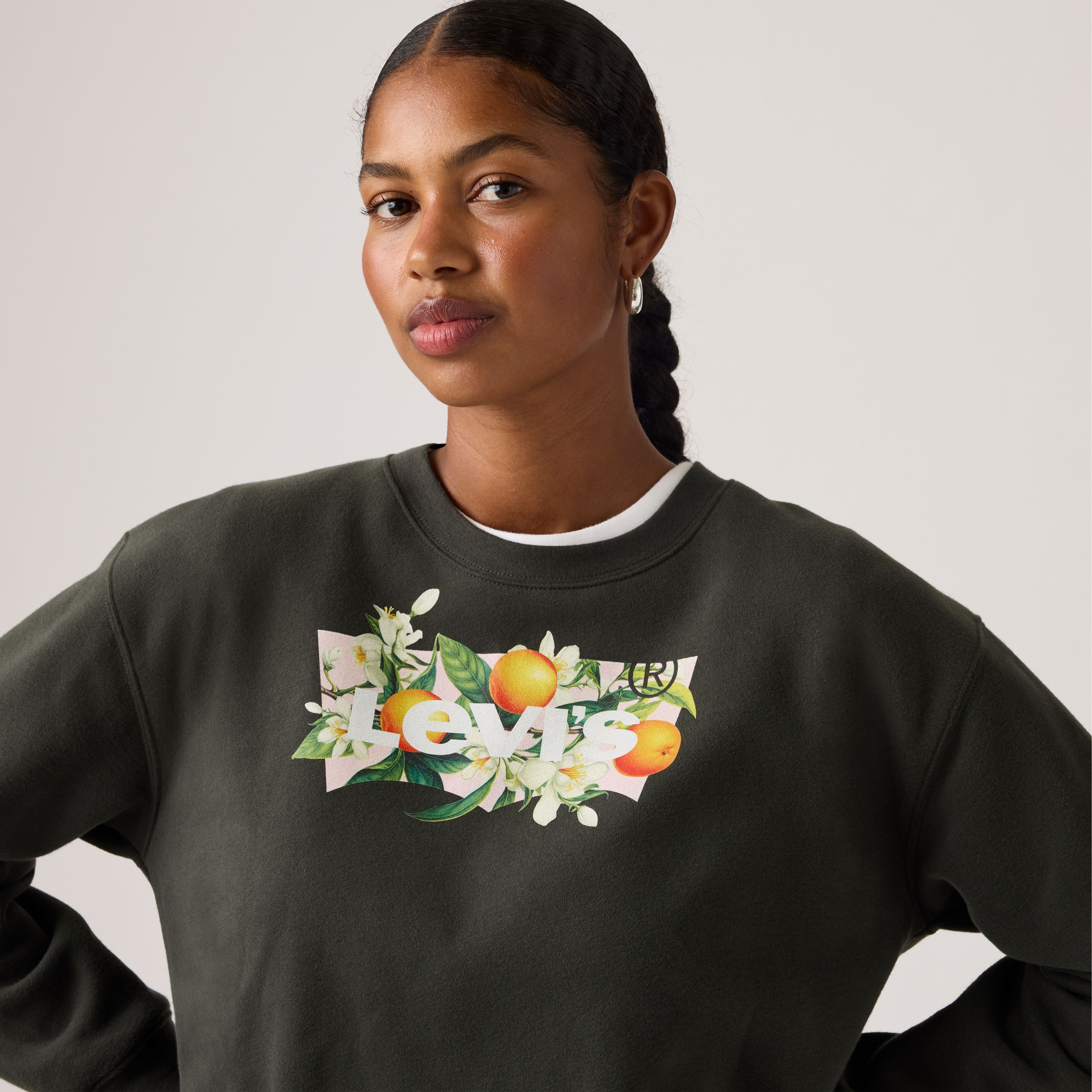 Graphic Everyday Crewneck Sweatshirt 2