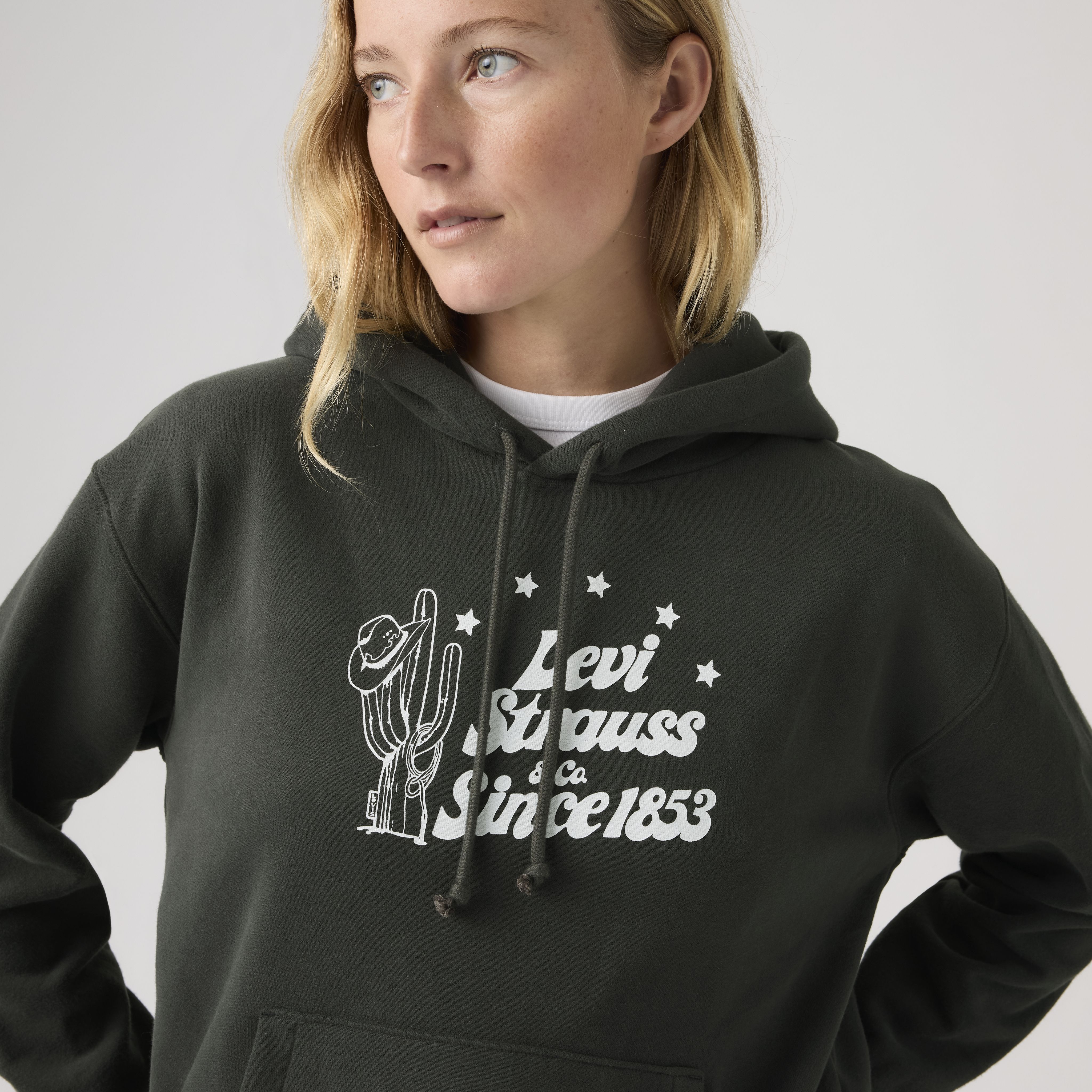 Graphic Everyday Hoodie 2