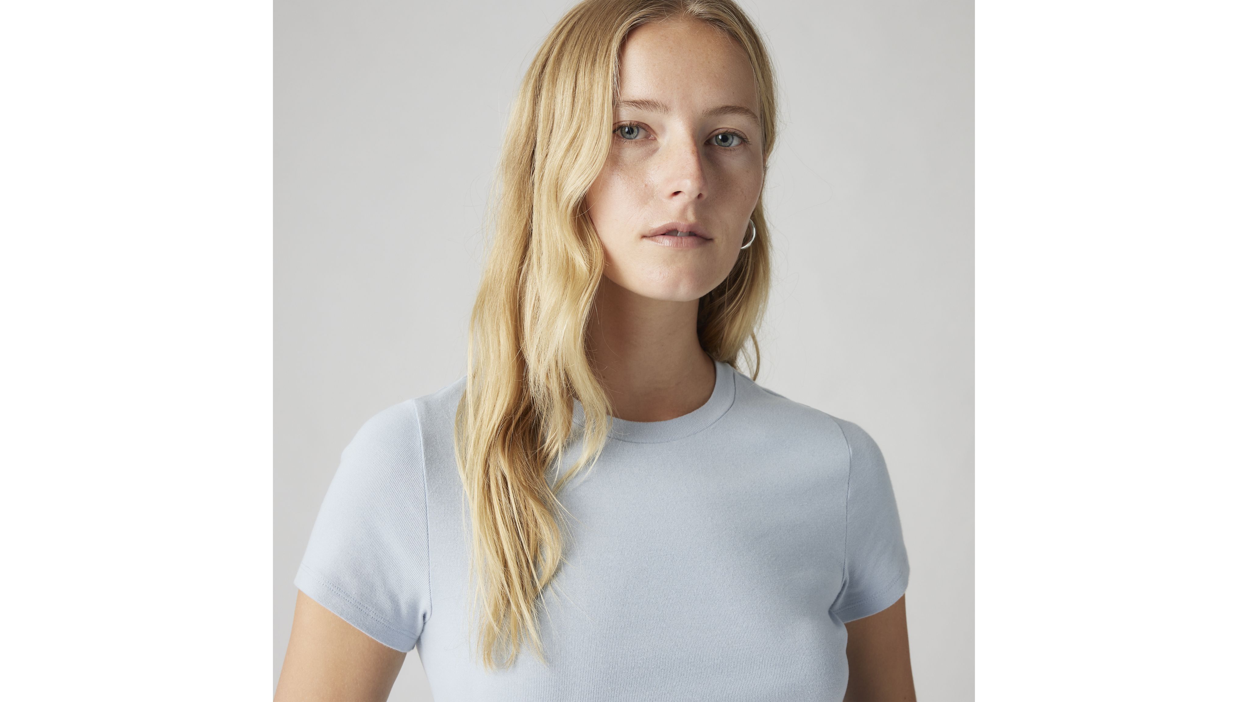 Essential Short Sleeve T-Shirt 4