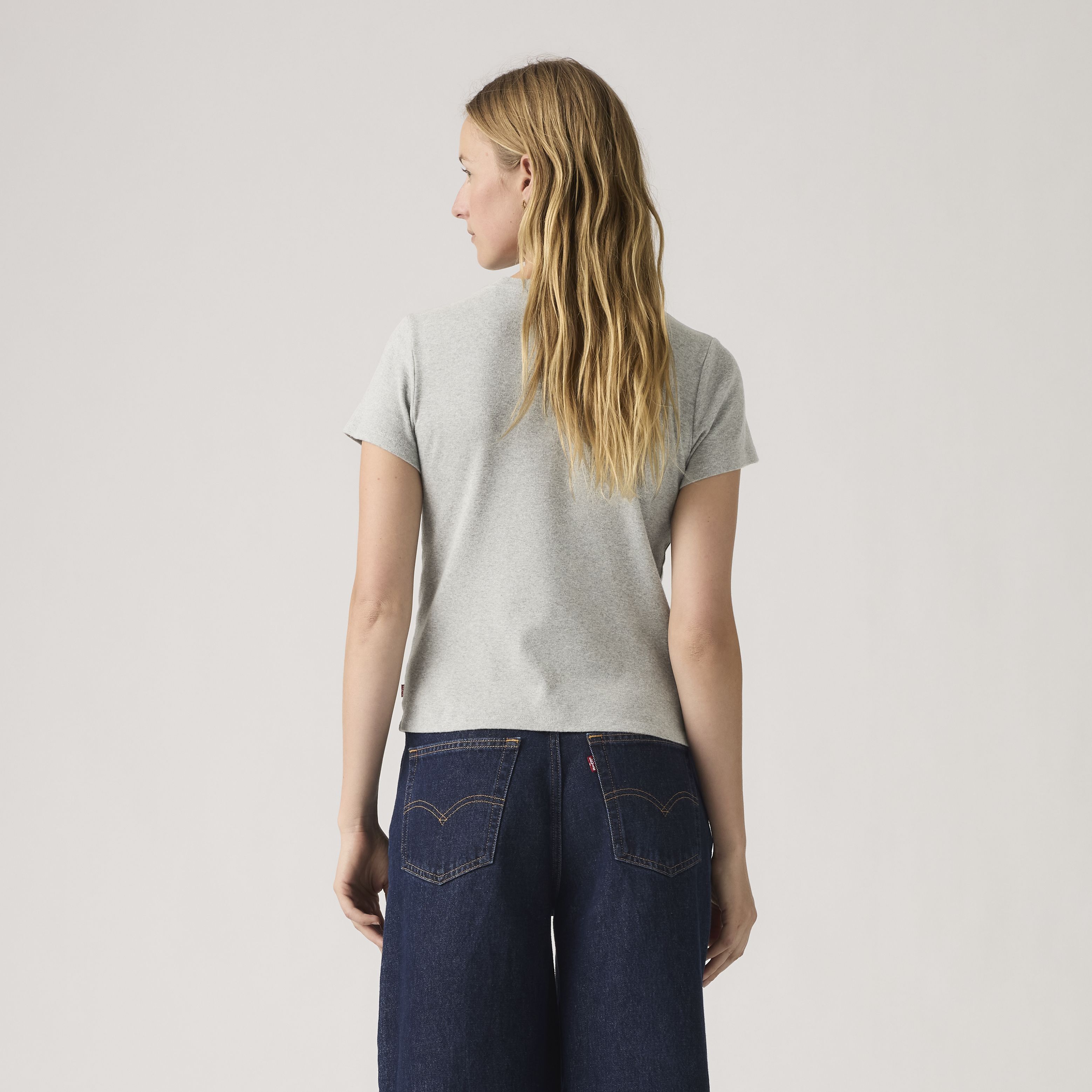 Essential Short-Sleeve Tee 3