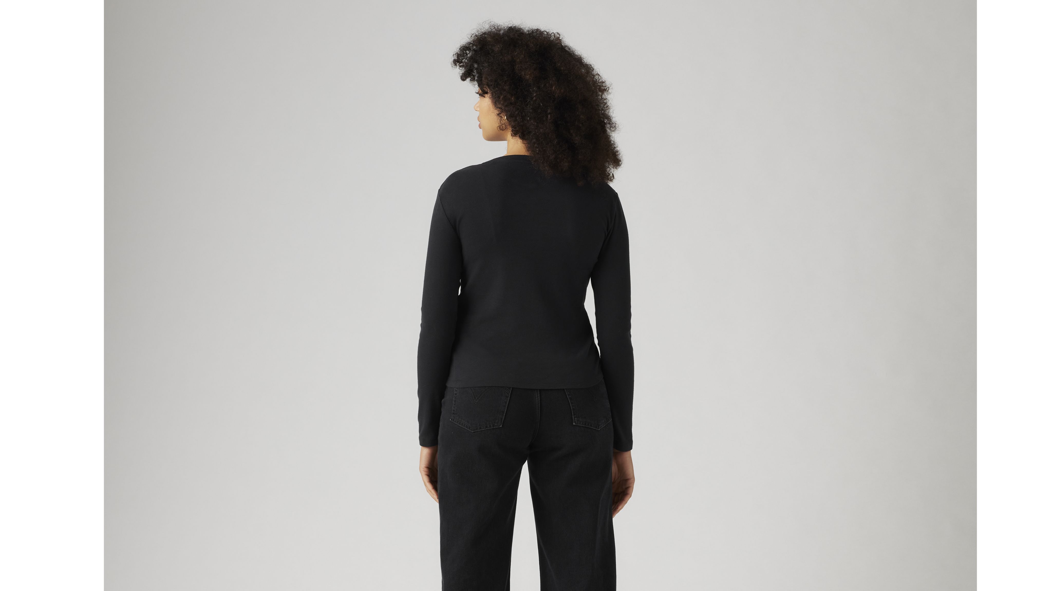 Essential Long Sleeve T-Shirt 3