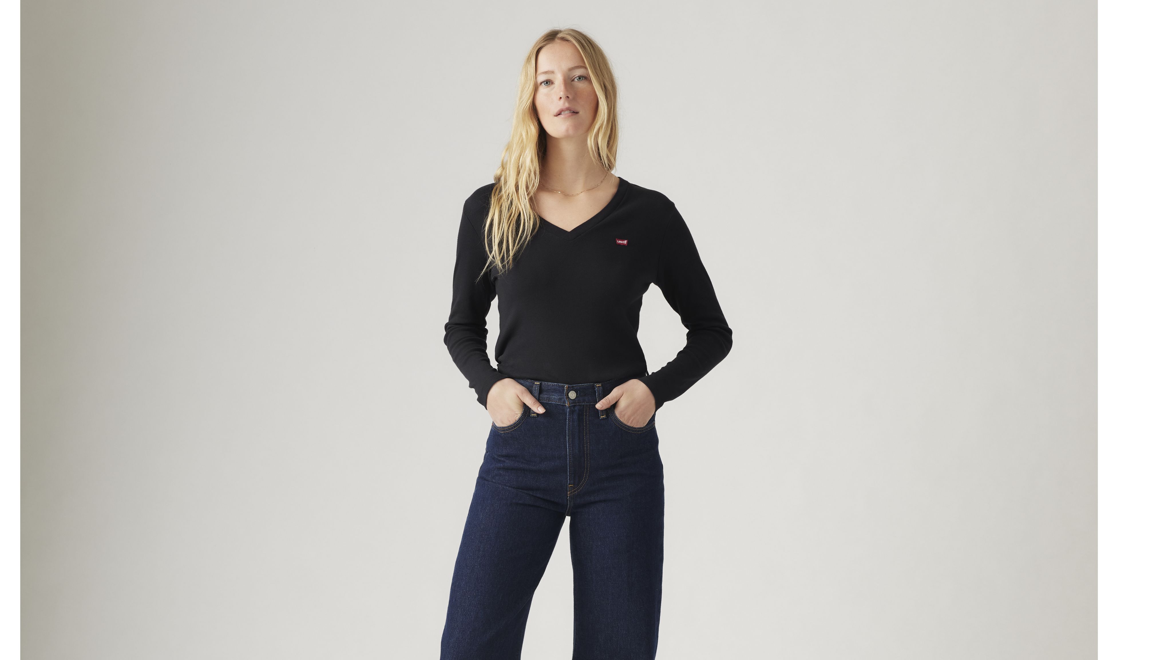 Essential Housemark Long-Sleeve Tee 2