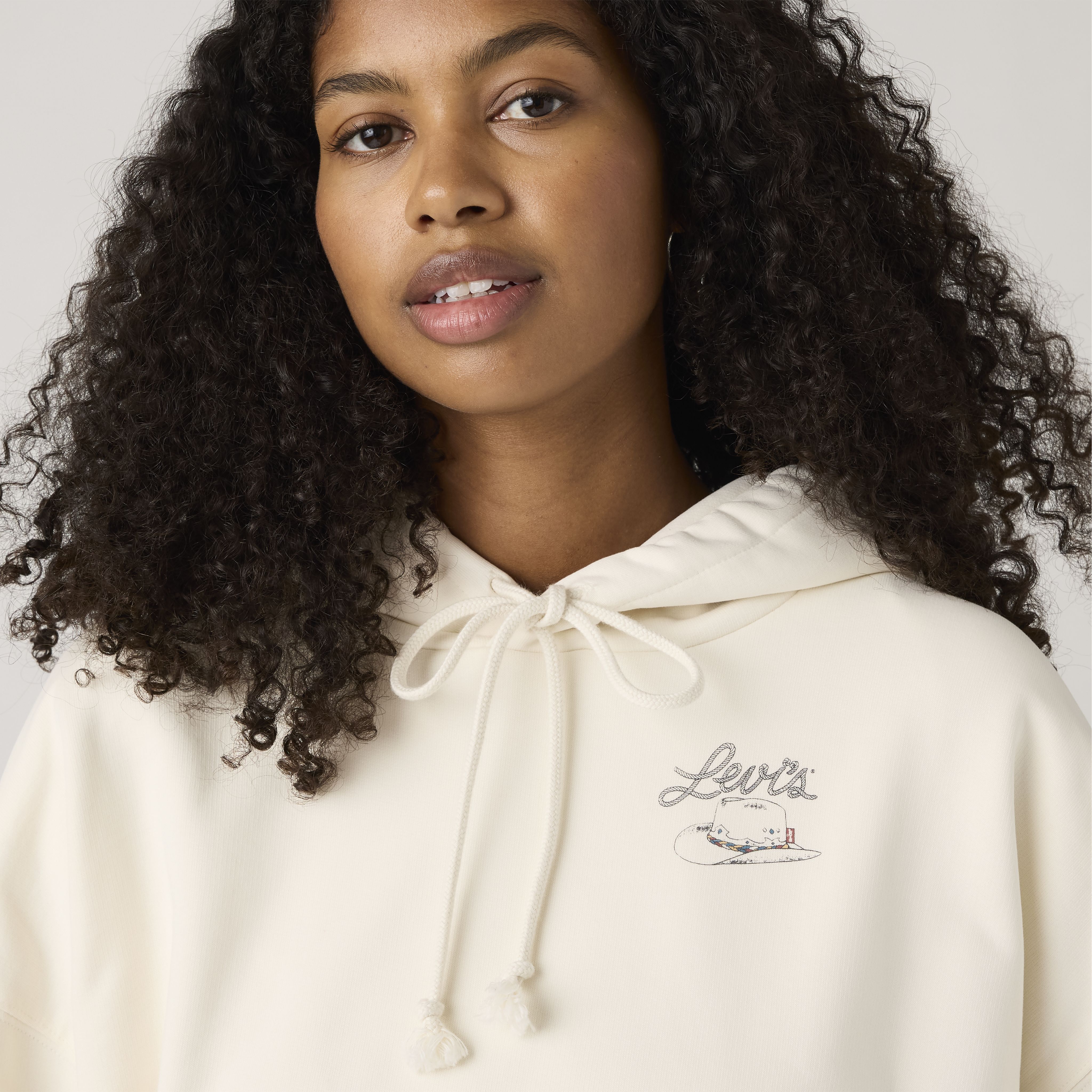 Graphic Leo Hoodie 4