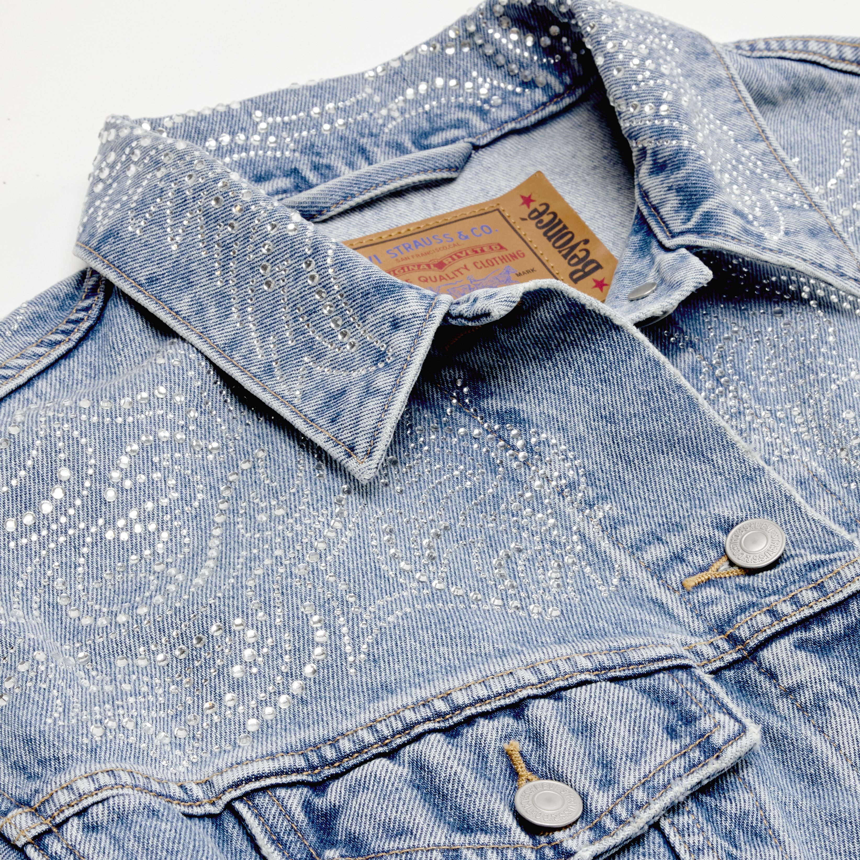 BEYONCÉ X LEVI’S® Shrunken '90s Trucker Jacket 10